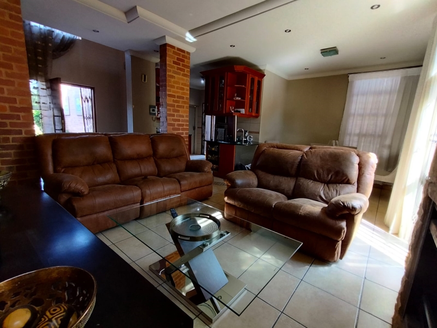 3 Bedroom Property for Sale in Cashan North West